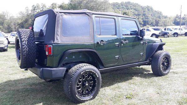 2010 Jeep Wrangler Unlimited Rubicon 4x4 4dr SUV for sale in Logan, OH – photo 6