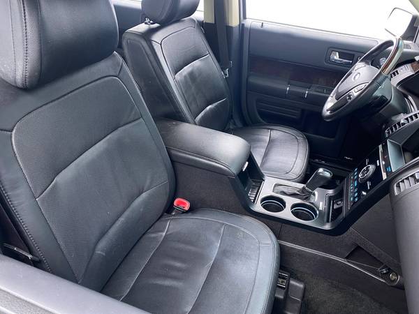 2014 Ford Flex Limited Sport Utility 4D hatchback Gray - FINANCE -... for sale in Atlanta, CA – photo 18