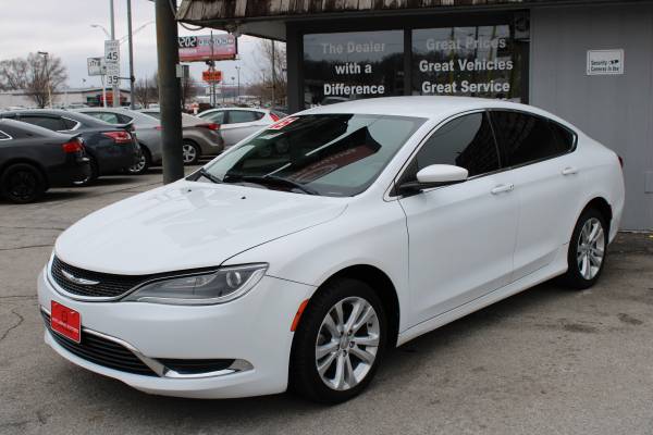 2015 Chrysler 200 Limited 4dr Sedan, Only 73k, Great Price - cars &... for sale in Omaha, IA – photo 3