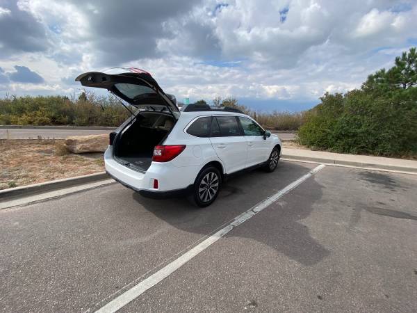 2017 Subaru Outback Limited for sale in Colorado Springs, CO – photo 10