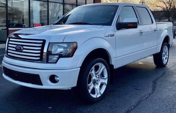 2011 Ford F-150 SUPERCREW LARIAT LIMITED - cars & trucks - by dealer... for sale in Grayslake, IL – photo 5