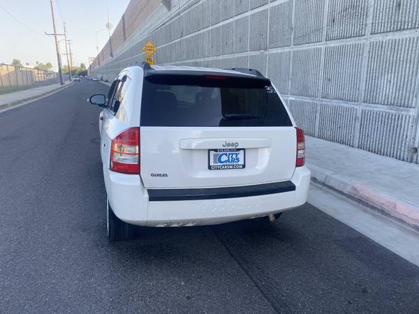2007 Jeep Compass Sport. LOAD IT!! - cars & trucks - by dealer -... for sale in Arleta, CA – photo 4