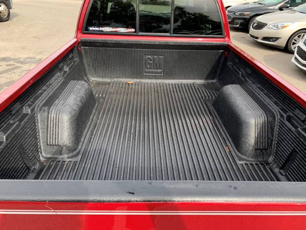 ★★★ 2001 Chevrolet S-10 Pickup ★★★ for sale in Grand Forks, ND – photo 8