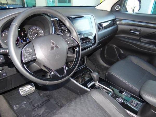2017 Mitsubishi Outlander SEL - SUV for sale in Hanford, CA – photo 17
