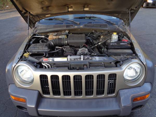 2003 Jeep Liberty Sport 2WD -Clean Title,Low Price. for sale in Martinsville, VA – photo 24