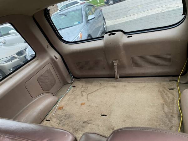 2001 mercury mountaineer - cars & trucks - by owner - vehicle... for sale in Elmont, NY – photo 8