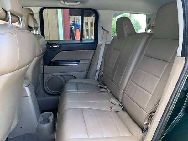 2010 Jeep Patriot Limited 4WD ( 6 MONTHS WARRANTY ) for sale in Chelmsford, MA – photo 15