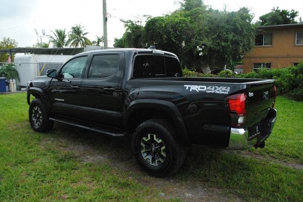 2018 Toyota Tacoma TRD Off Road 4x4 4dr Double Cab 5.0 ft SB 6A Pickup for sale in Miami, LA – photo 5
