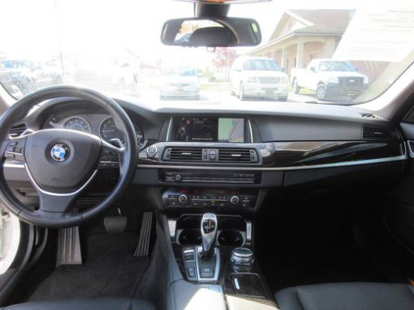 2016 BMW 528xi - - by dealer - vehicle automotive sale for sale in Farmington, IL – photo 17