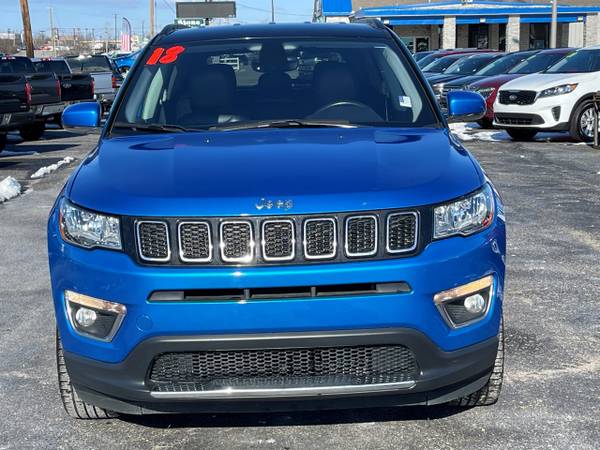 2018 Jeep Compass Limited 4x4 - - by dealer - vehicle for sale in NICHOLASVILLE, KY – photo 2