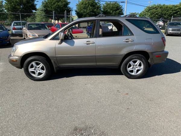 2000 Lexus RX 300 (nice) - - by dealer - vehicle for sale in Charlotte, NC