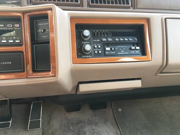 Price reduced... 1989 Cadillac Fleetwood for sale in Vancouver, OR – photo 15