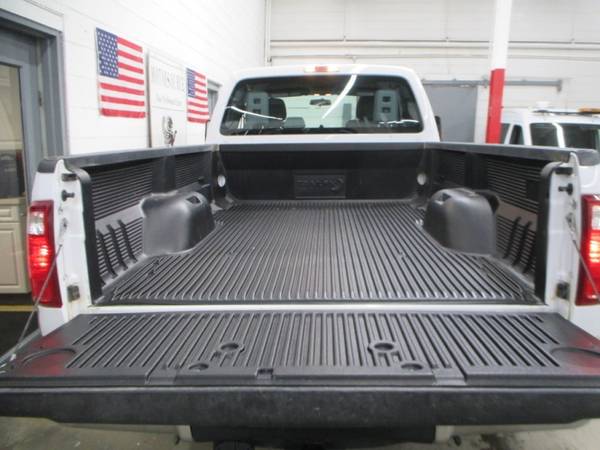 2015 Ford Super Duty F-250 XL 4WD Ext Cab Long Bed V8 Gas F250 for sale in Highland Park, IL – photo 18