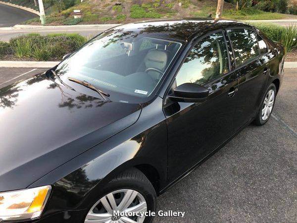 2014 Volkswagen Jetta SE 6-Speed Automatic - Excellent Condition! for sale in Oceanside, CA – photo 2
