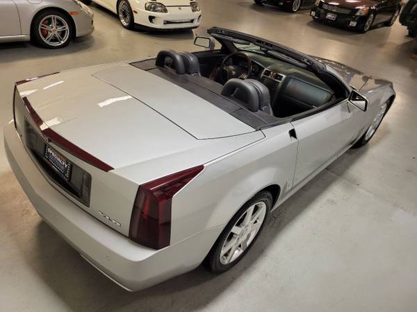 2006 CADILLAC XLR 36k Miles CARFAX CERT GREAT SERVICE HISTORY MUST for sale in Tempe, AZ – photo 4