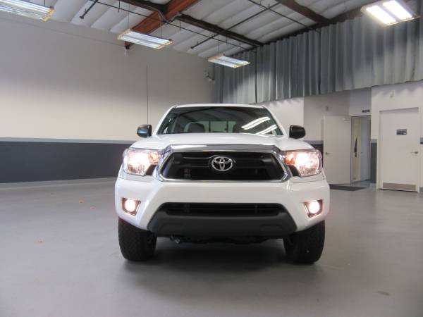 2015 TOYOTA TACOMA SR5 4WD DOUBLE CAB <<< 47K MI - TRD OFF ROAD for sale in Hayward, CA – photo 4