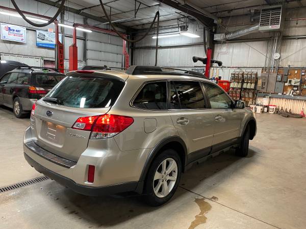 2014 Subaru Outback 2 5l Premium - - by dealer for sale in Madison, WI – photo 7