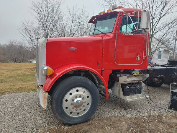 1991 Peterbilt Tractor for sale in Saint Louis, MO – photo 5