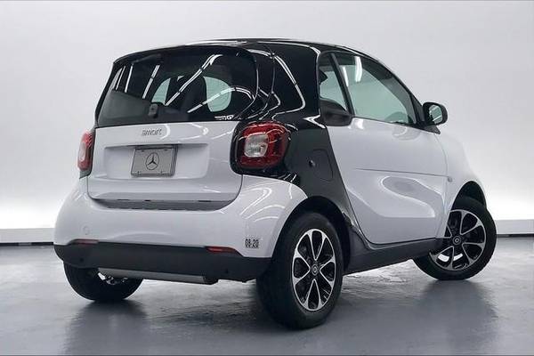2017 smart fortwo passion -EASY APPROVAL! - cars & trucks - by... for sale in Honolulu, HI – photo 13