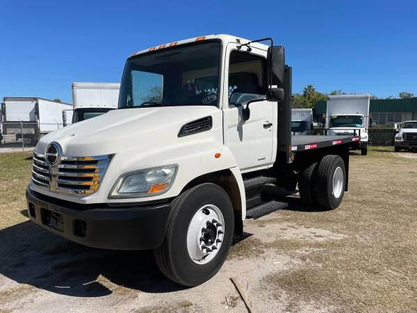Commercial Trucks-2007 Hino 338-6 Speed - - by dealer for sale in Palmetto, GA – photo 3