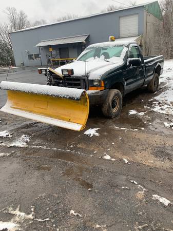4x4 plow truck runs good for sale in utica, NY