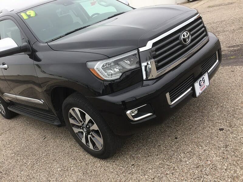 2019 Toyota Sequoia Limited 4WD for sale in Dodge city, KS – photo 4