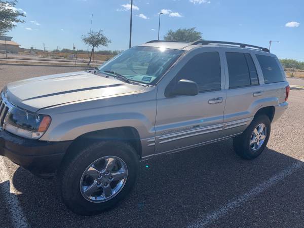 Jeep grand cherokee - cars & trucks - by owner - vehicle automotive... for sale in Laredo, TX