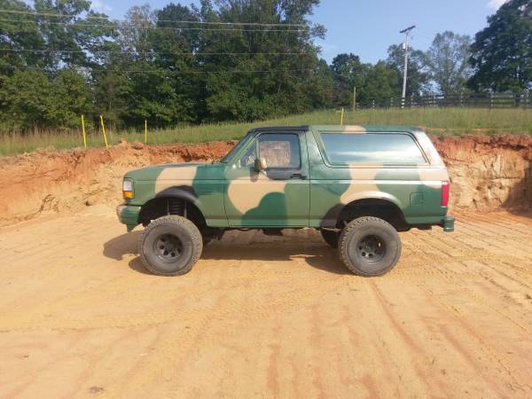 1993 Ford Bronco XLT for sale in Goodview, VA – photo 2