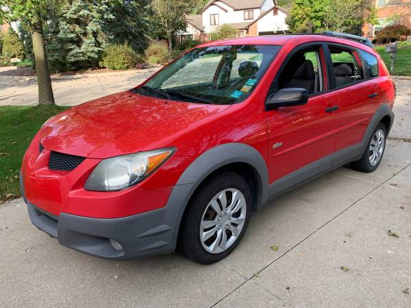 2004 Pontiac Vibe/Toyota Matrix - Perfect commuter or Student car for sale in Livonia, MI – photo 2