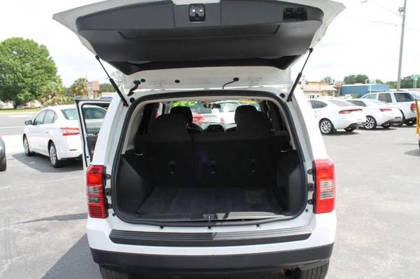 2012 Jeep Patriot White *Priced to Go!* for sale in PORT RICHEY, FL – photo 13