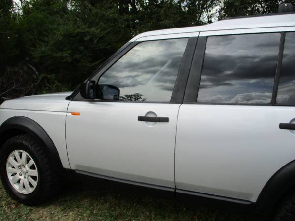 2006 Land Rover LR3 SE Luxurious, Like NEW! - - by for sale in Charlotte, NC – photo 11