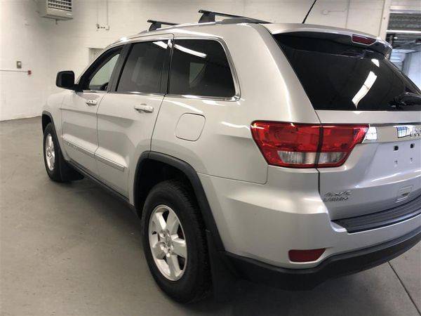 2012 Jeep Grand Cherokee 4WD 4dr Laredo -EASY FINANCING AVAILABLE for sale in Bridgeport, CT – photo 6
