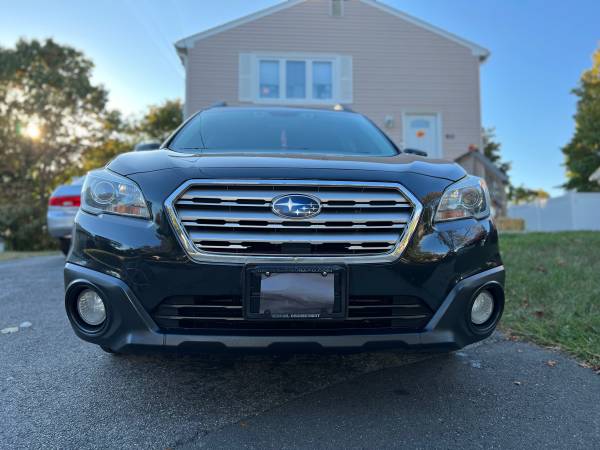 Subaru Outback 2 5i premium for sale in Milford, CT