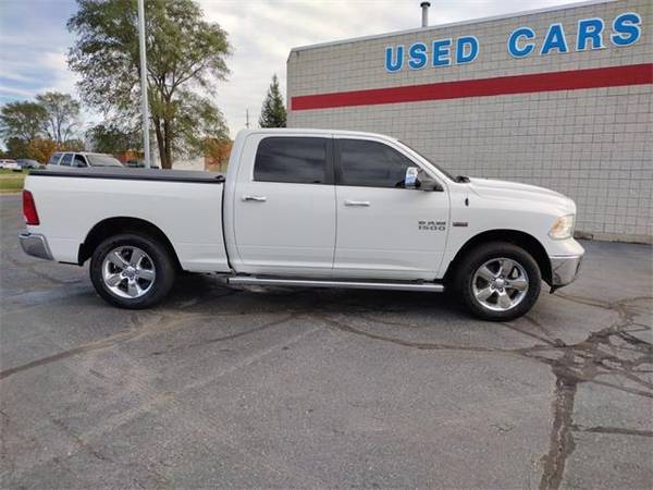 2016 Ram 1500 Big Horn - truck - - by dealer - vehicle for sale in Grand Blanc, MI – photo 3