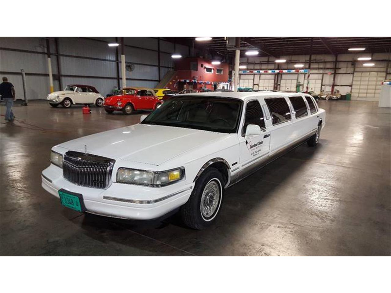 1997 Lincoln Town Car for sale in Effingham, IL – photo 2