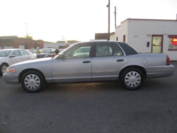 2009 Ford Crown Vic Police **Well Maintain/Reliable & drives great**... for sale in Roanoke, VA – photo 7