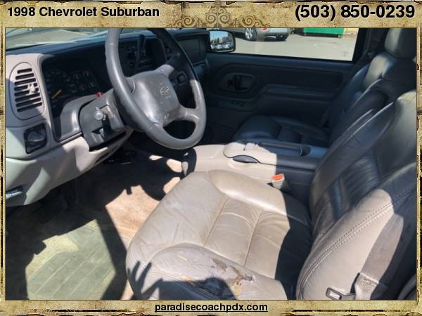 1998 Chevrolet Suburban 1500 4WD for sale in Newberg, OR – photo 3