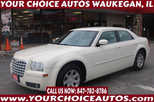 2005 *CHRYSLER* *300 TOURING* CD ALLOY GOOD TIRES 631435 for sale in WAUKEGAN, IL