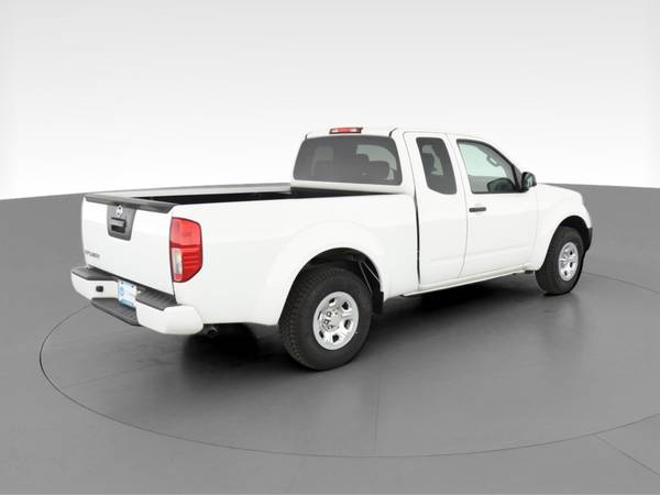 2018 Nissan Frontier King Cab S Pickup 2D 6 ft pickup White -... for sale in Fort Myers, FL – photo 11