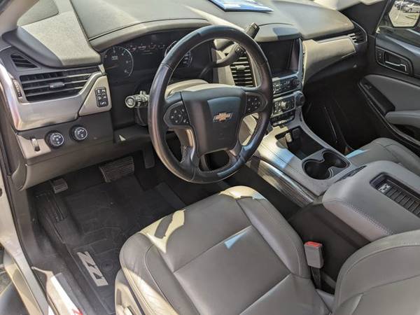 2017 Chevrolet Suburban LT 4x4 4WD Four Wheel Drive SKU: HR290316 for sale in Corpus Christi, TX – photo 16