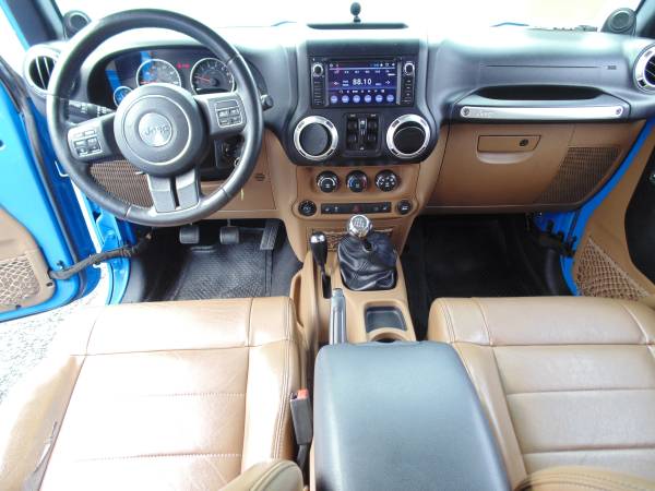 2011 Jeep Wrangler Unlimited Sahara for sale in Hanover, MA – photo 19