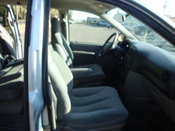 2005 DODGE CARAVAN SHORTY MINI VAN V6 AUTO AC 3/SEATS 176K MILES !!! for sale in LONGVIEW WA 98632, OR – photo 10