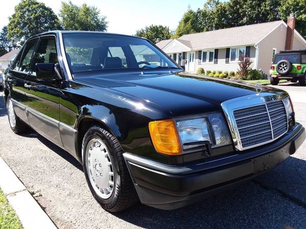 IMMACULATE W124 300E 1991 MERCEDES BENZ BLACK ON BLACK 106K MILES RARE for sale in Melville, NY