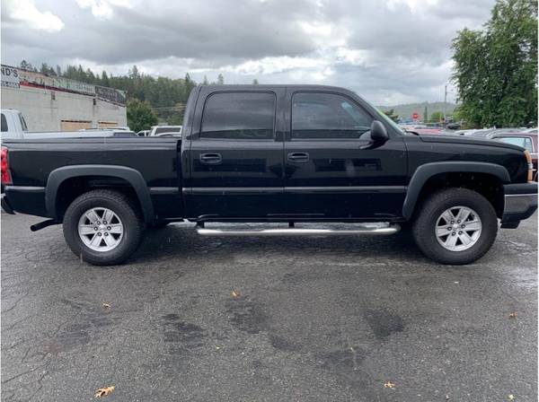 2005 Chevrolet Silverado 1500 Crew Cab LS Pickup 4D 5 3/4 ft for sale in Grants Pass, OR – photo 2