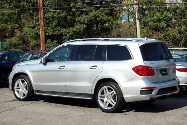 2013 Mercedes-Benz GL550 4MATIC - keyless, cooled seats, we finance for sale in Middleton, MA – photo 6