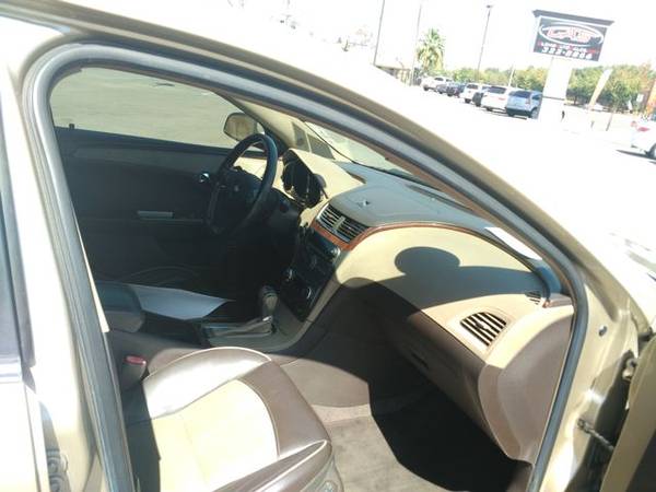 2008 Chevrolet Malibu LTZ Sedan 4D - Financing Available! for sale in Fresno, CA – photo 11