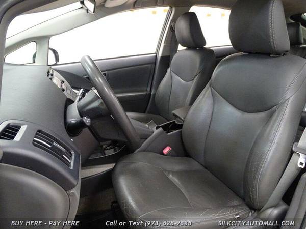 2011 Toyota Prius Leather One Gas Saver! 1-Owner! One 4dr Hatchback for sale in Paterson, CT – photo 8