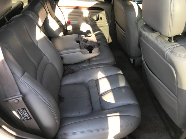 2000 Cadillac Escalade 4x4 Very Clean Runs Excellent for sale in Oak Lawn, IL – photo 13
