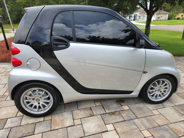 Smart car 2012 by Mercedes for sale in PORT RICHEY, FL