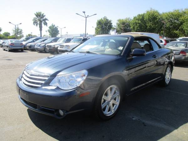 2008 Chrysler Sebring TOURING CONVERTIBLE - LOW MILEAGE - NEW TIRES - for sale in Sacramento , CA – photo 2
